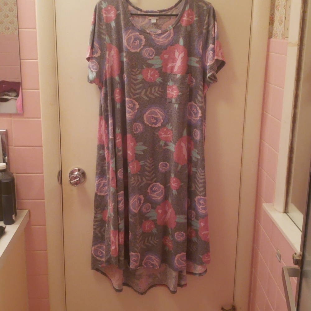2xl Carly